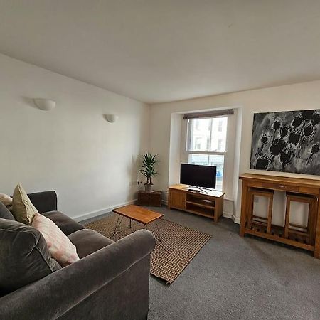 Beautiful And Bright !! Town/Harbour Apartment #1 Penzance Exteriör bild