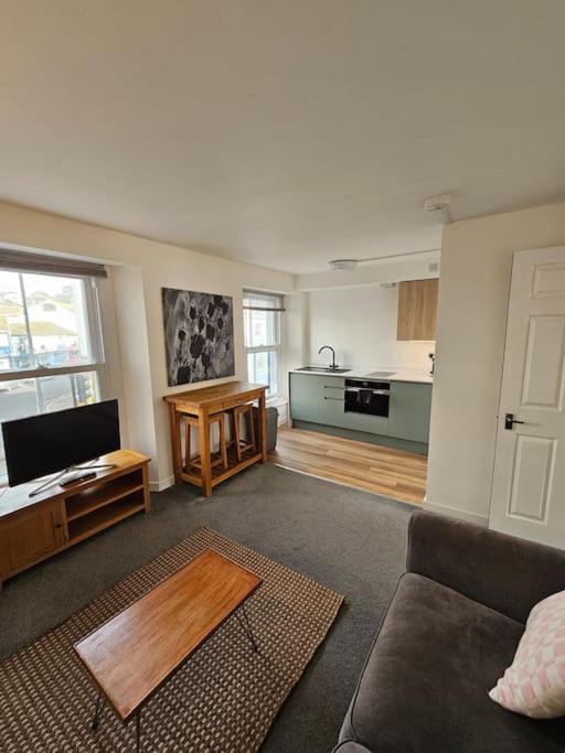 Beautiful And Bright !! Town/Harbour Apartment #1 Penzance Exteriör bild